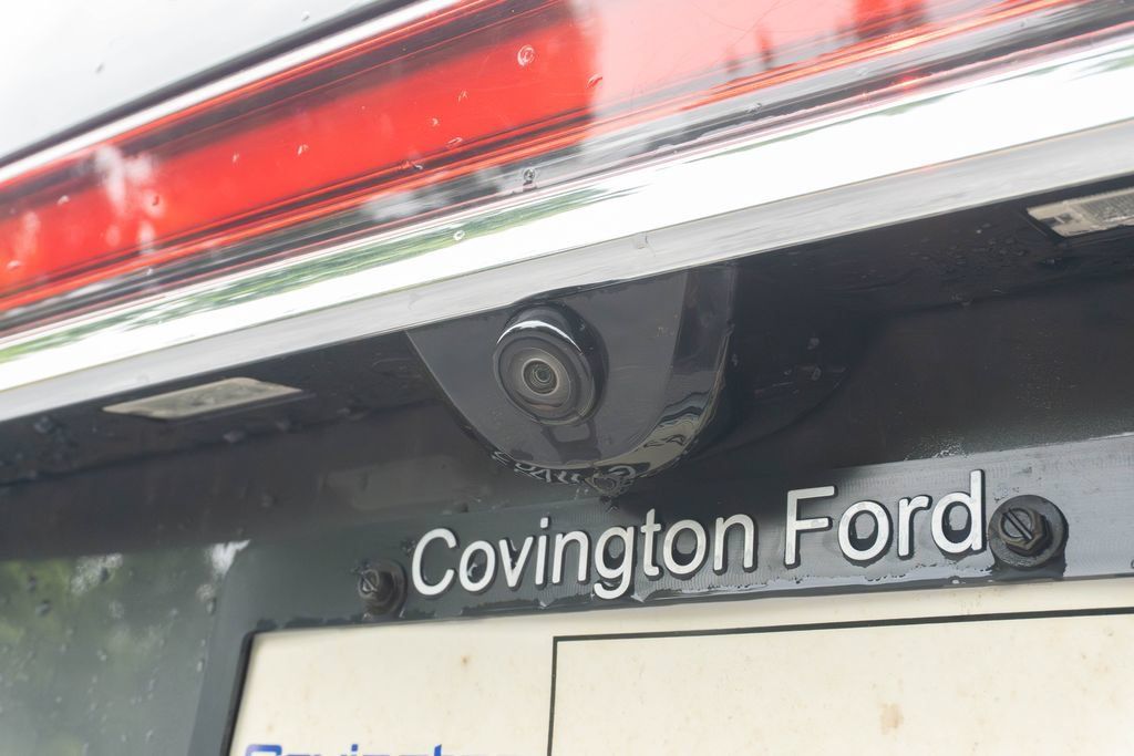 Used 2023 Lincoln Aviator Reserve RWD image 12