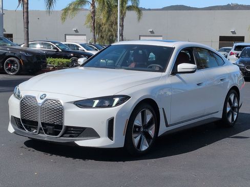 Used 2025 BMW i4 eDrive40 w/ Premium Package RWD image 5