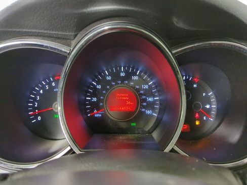 Used 2011 Kia Optima EX image 12