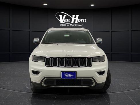 Used 2021 Jeep Grand Cherokee Limited w/ Luxury Group II image 3