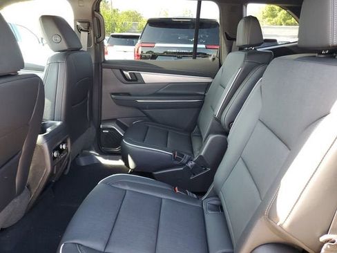 New 2026 Buick Enclave Preferred w/ Power Package FWD image 11