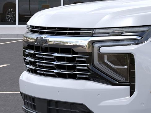 New 2026 Chevrolet Suburban Premier AWD/4WD image 37