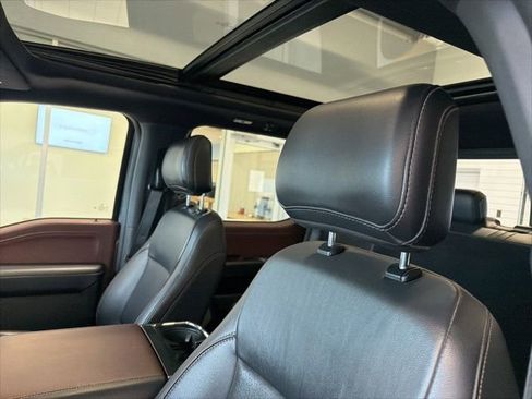 Used 2021 Ford F150 Lariat w/ Equipment Group 502A High image 15