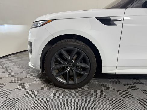 Used 2023 Land Rover Range Rover Sport SE Dynamic AWD/4WD image 11