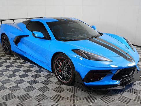 Used 2024 Chevrolet Corvette Stingray Premium Conv w/ Battery Protection Package RWD image 3