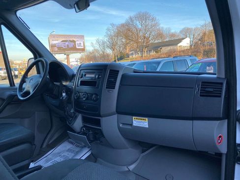 Used 2012 Mercedes-Benz Sprinter 3500 image 24