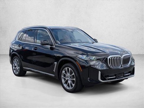 Used 2026 BMW X5 xDrive40i image 3