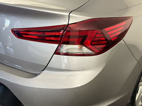 Used 2020 Hyundai Elantra Value Edition w/ Cargo Package (C1) FWD image 34