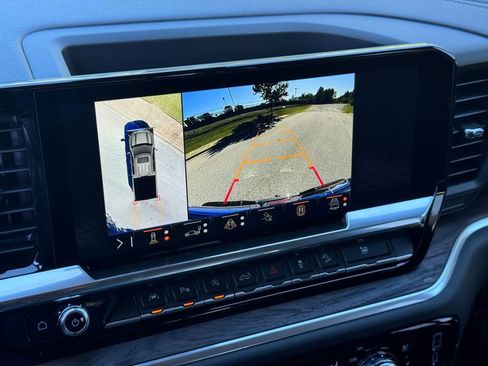 New 2026 GMC Sierra 1500 SLT w/ SLT Premium Package image 32