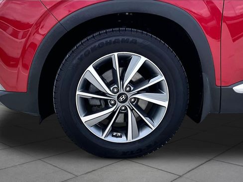 Used 2020 Hyundai Santa Fe SEL w/ Convenience Package FWD image 11