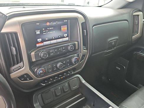 Used 2015 GMC Sierra 1500 Denali w/ Driver Alert Package AWD/4WD image 10