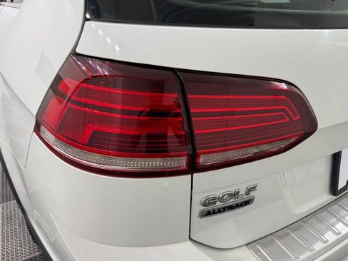 Used 2019 Volkswagen Golf Alltrack S AWD/4WD image 33
