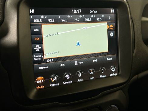 Used 2022 Jeep Renegade Altitude w/ Convenience Group image 15