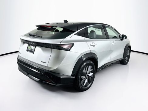 Used 2023 Nissan Ariya FWD image 9