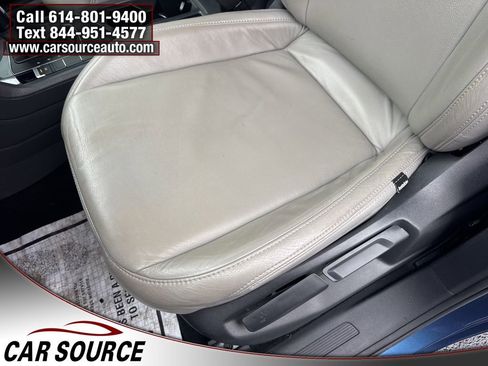 Used 2020 Volkswagen Tiguan S image 16