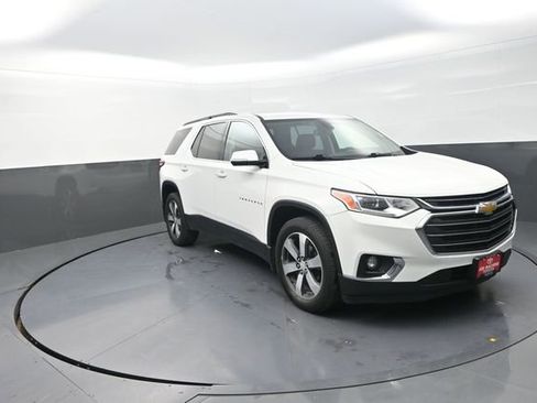Used 2019 Chevrolet Traverse LT w/ LT Premium Package AWD/4WD image 39