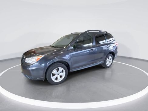 Used 2016 Subaru Forester 2.5i w/ Popular Package #2 image 4