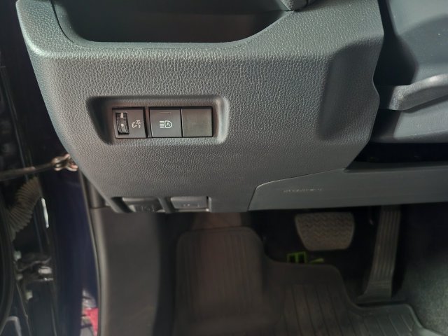 Certified 2024 Toyota RAV4 XLE AWD/4WD image 17