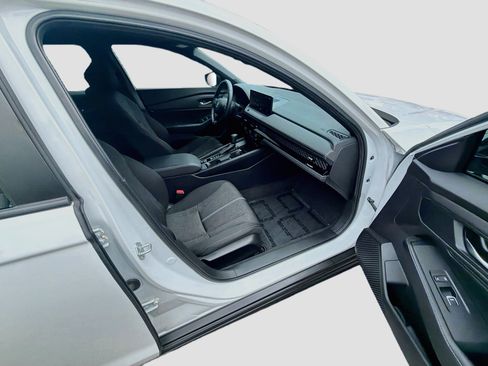 Certified 2024 Honda Accord Sport image 30