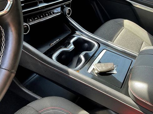 Used 2024 Chevrolet Traverse Z71 w/ LPO, Floor Liner Package image 10