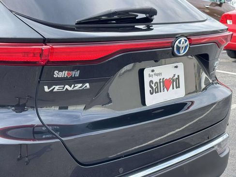 Used 2021 Toyota Venza Limited w/ Advanced Technology Package AWD/4WD image 11