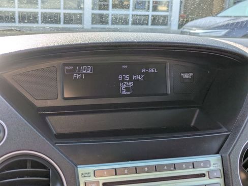 Used 2011 Honda Pilot EX-L image 21