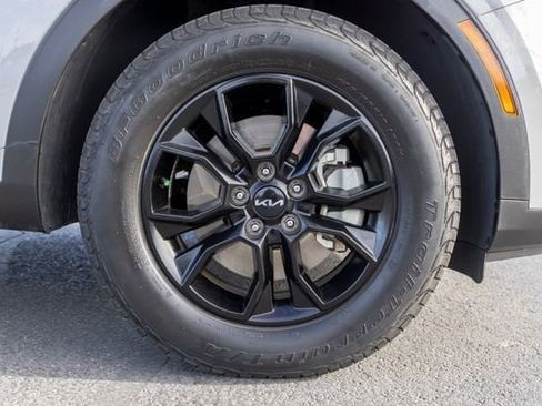 Used 2024 Kia Sportage X-Pro AWD/4WD image 12