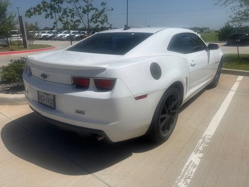 Used 2013 Chevrolet Camaro LS RWD image 3