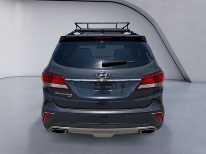 Used 2019 Hyundai Santa Fe XL SE w/ SE Premium Package 02