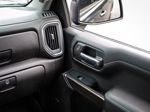 Used 2020 Chevrolet Silverado 1500 RST AWD/4WD image 37