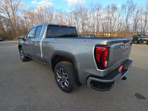 New 2026 GMC Sierra 1500 SLE w/ X31 Off-Road Package image 6