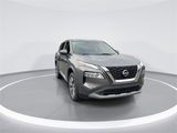 Used 2022 Nissan Rogue SV image 2