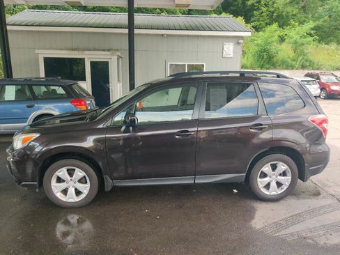 Used 2014 Subaru Forester 2.5i Premium w/ All-Weather Package AWD/4WD image 3