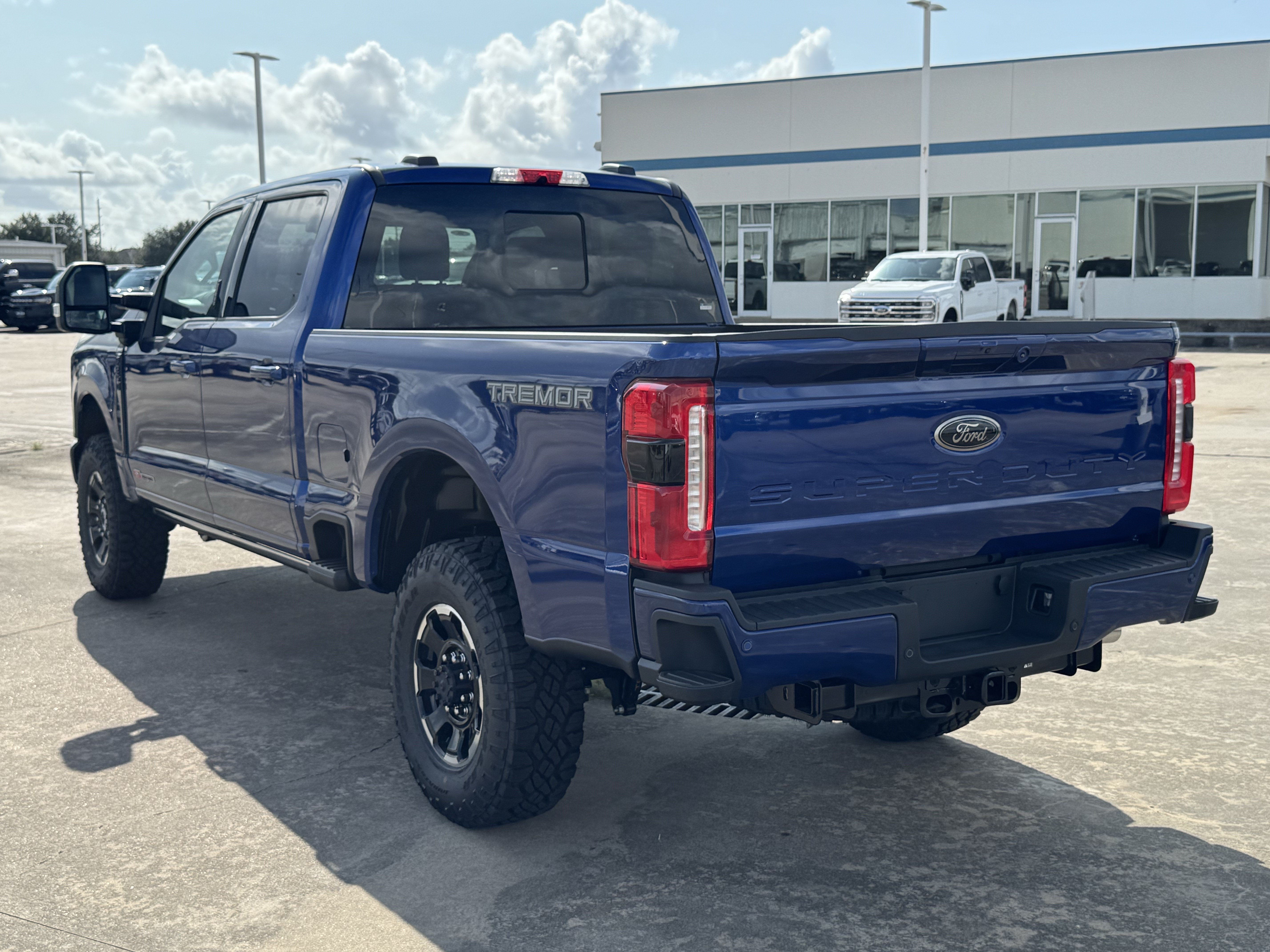 New 2026 Ford F250 Lariat w/ Tremor Off-Road Package AWD/4WD image 5