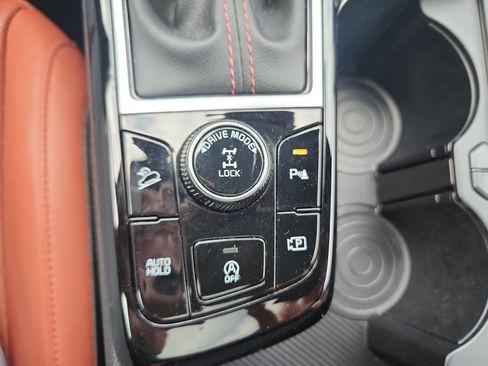 Certified 2024 Kia Sportage SX AWD/4WD image 22