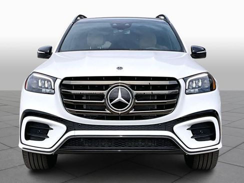 New 2026 Mercedes-Benz GLS 450 4MATIC image 3