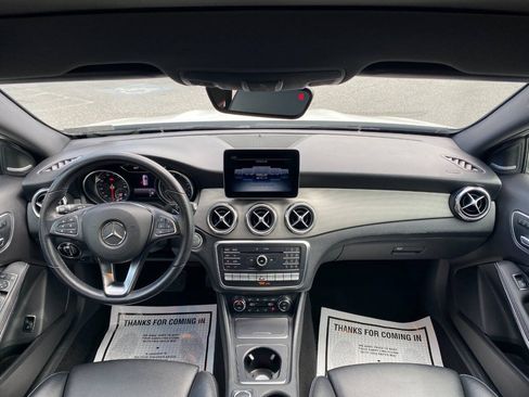 Used 2020 Mercedes-Benz GLA 250 4MATIC image 24