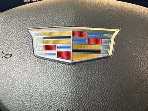 Certified 2024 Cadillac XT4 Premium Luxury FWD image 12