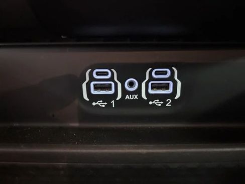 Used 2022 RAM 3500 Big Horn w/ Level 1 Equipment Group AWD/4WD image 22