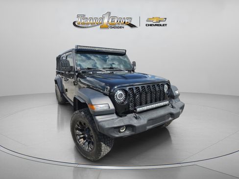 Used 2020 Jeep Gladiator Sport w/ Quick Order Package 24S AWD/4WD image 1