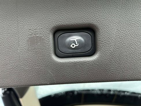 Certified 2022 Lincoln Nautilus FWD w/ Premium Package image 15