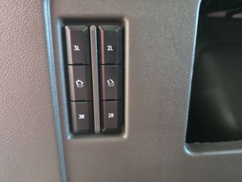 Used 2024 Lincoln Navigator L Reserve image 23