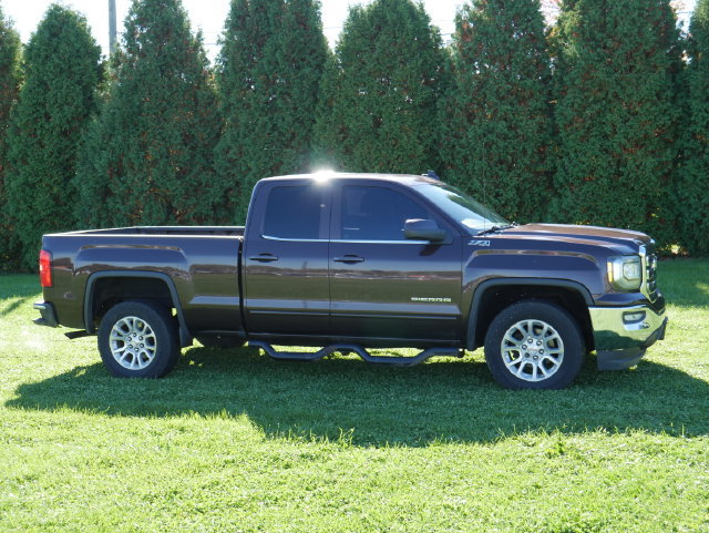 Used 2016 GMC Sierra 1500 SLE w/ SLE Value Package AWD/4WD image 2