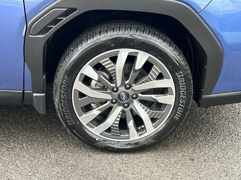 Certified 2025 Subaru Forester Touring w/ Touring Package image 13