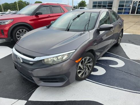 Used 2016 Honda Civic EX image 4