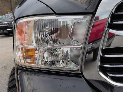 Used 2017 RAM 1500 Big Horn image 9