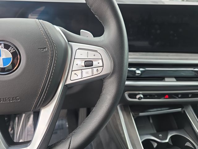 Used 2026 BMW X7 xDrive40i AWD/4WD image 21