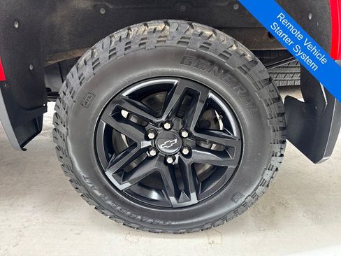 Used 2020 Chevrolet Silverado 1500 LT Trail Boss image 7