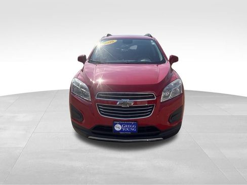 Used 2016 Chevrolet Trax LT w/ LT Sun and Sound Package AWD/4WD image 3