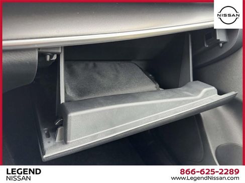 Used 2023 Nissan Rogue SV w/ SV Premium Package image 35